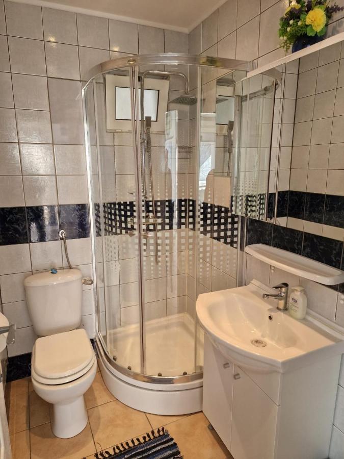 Apartment Ana Lozica With Terrace ドゥブロブニク エクステリア 写真