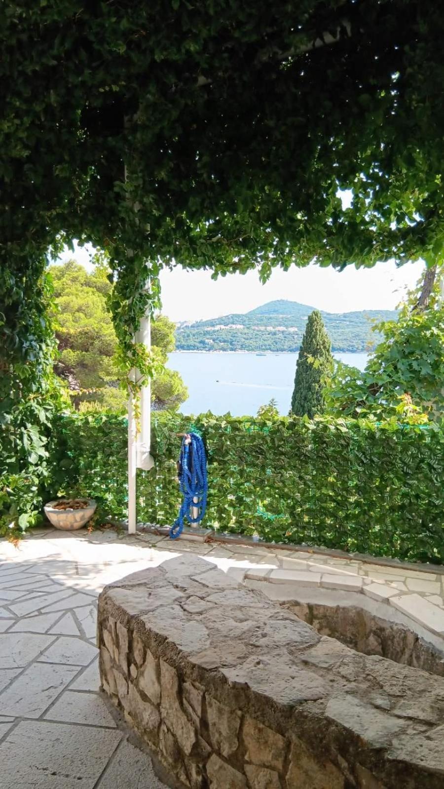 Apartment Ana Lozica With Terrace ドゥブロブニク エクステリア 写真